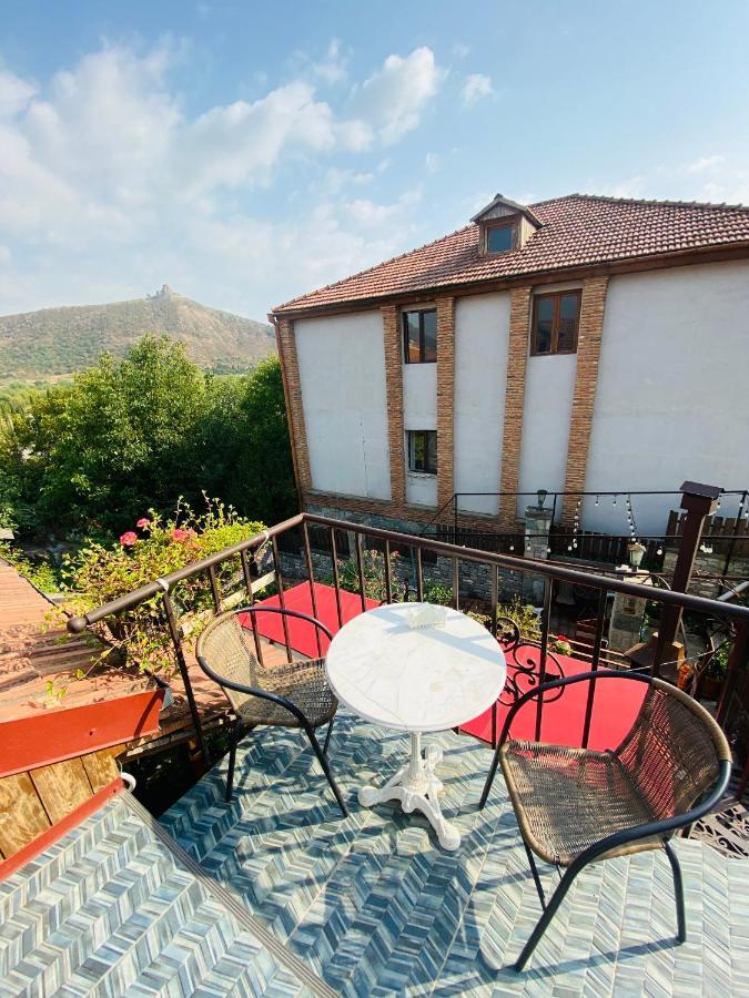 Tatin - Hotel & Cafe In Mtsʼkhetʼa Exteriér fotografie