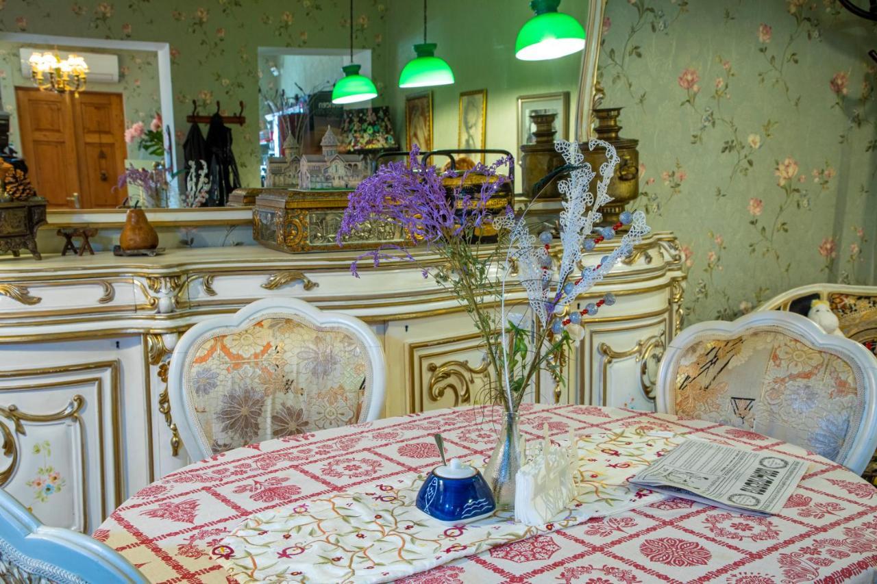 Tatin - Hotel & Cafe In Mtsʼkhetʼa Exteriér fotografie